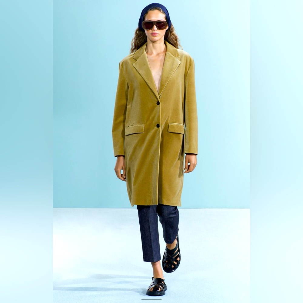 NWT ZARA VELVET COAT ZW COLLECTION LIGHT KHAKI! SIZE 2 SMALL & 1 LARGE❣️Mustard - Picture 2 of 12